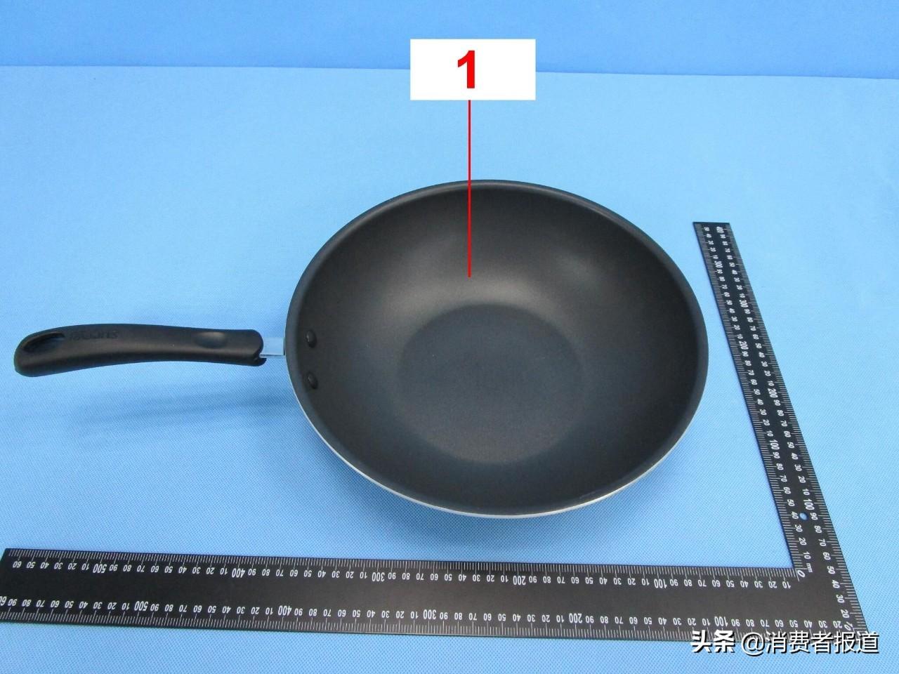 養(yǎng)生石鍋麥飯怎么做_麥飯石養(yǎng)生鍋_石麥?zhǔn)?/></p>
<p>▲總遷移量測試（涂層未刮花）</p>
<p><img src=