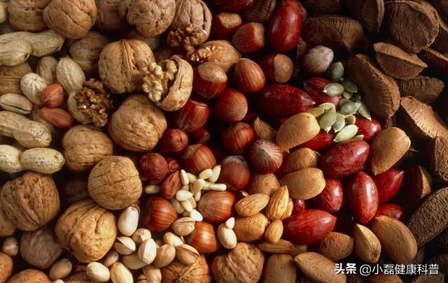 養(yǎng)生吃什么堅果好_吃堅果養(yǎng)生嗎_養(yǎng)生堅果吃好還是吃好